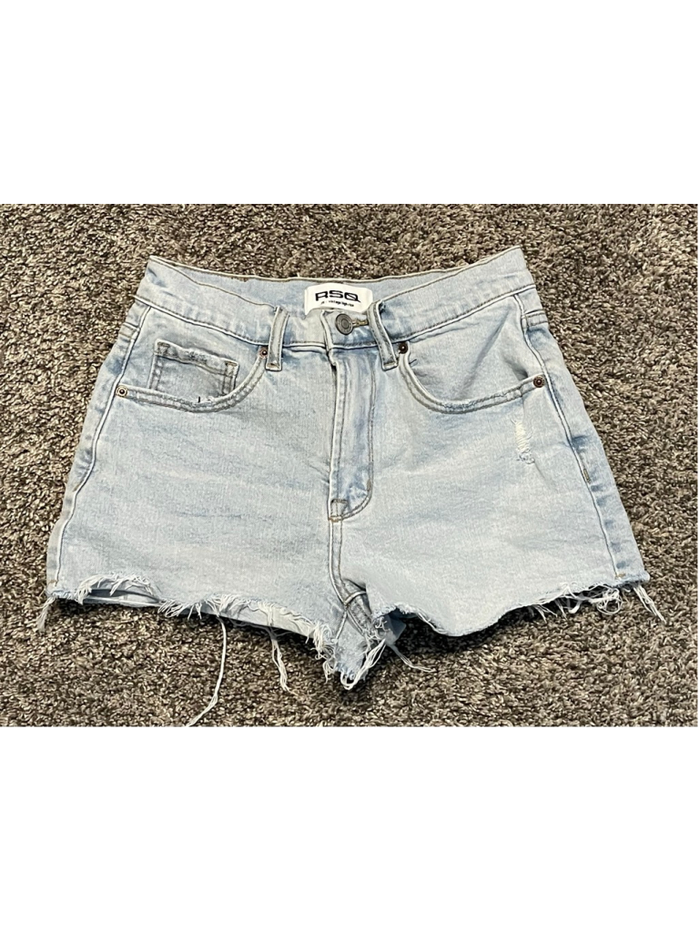 Rsq Women’s Vintage High Rise Shorts Size 25, 2.5” Inseam, Euc